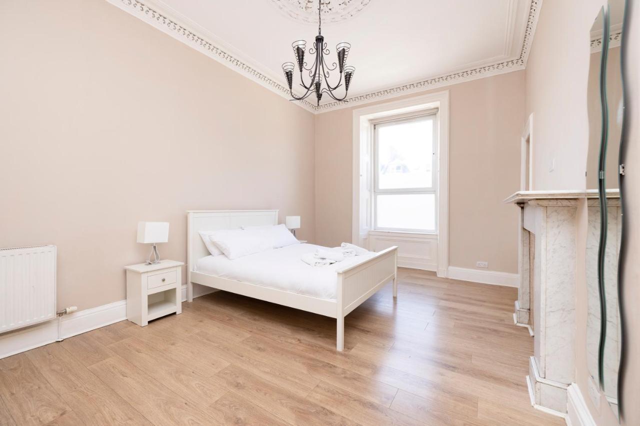 Appartamento Joivy Cosy 3Bed Family Flat Near Leith Edimburgo Esterno foto