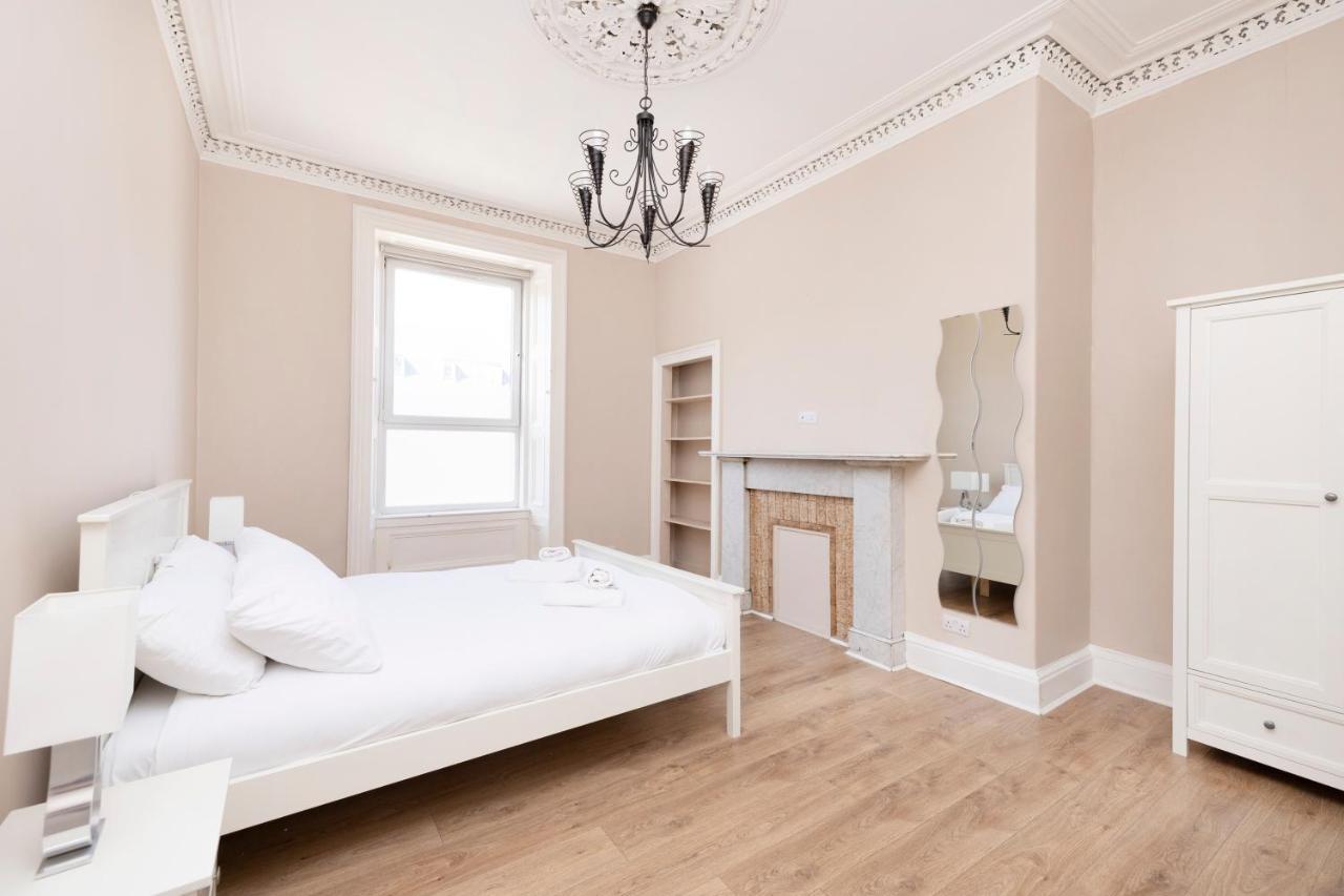 Appartamento Joivy Cosy 3Bed Family Flat Near Leith Edimburgo Esterno foto